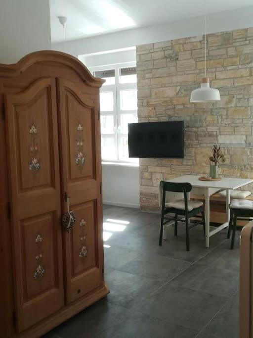 Lovely Apartment In The City Center Пула Екстериор снимка
